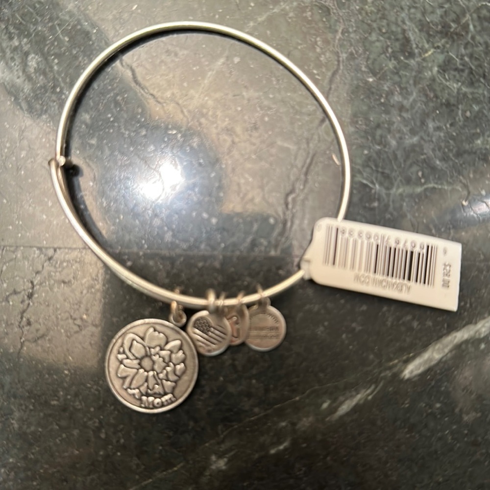 Alex and Ani silver Mom bracelet new in box